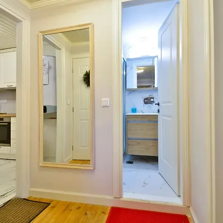 Mouragia Sea View Apartment *